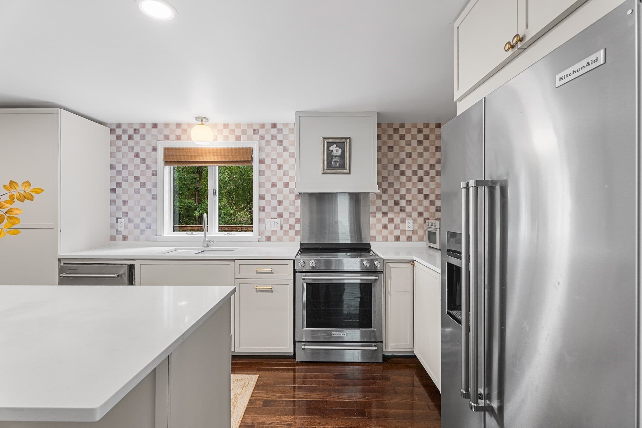 Single Family Residence at 676 West St, Uxbridge MA 01569, Uxbridge, photo 4 of 41