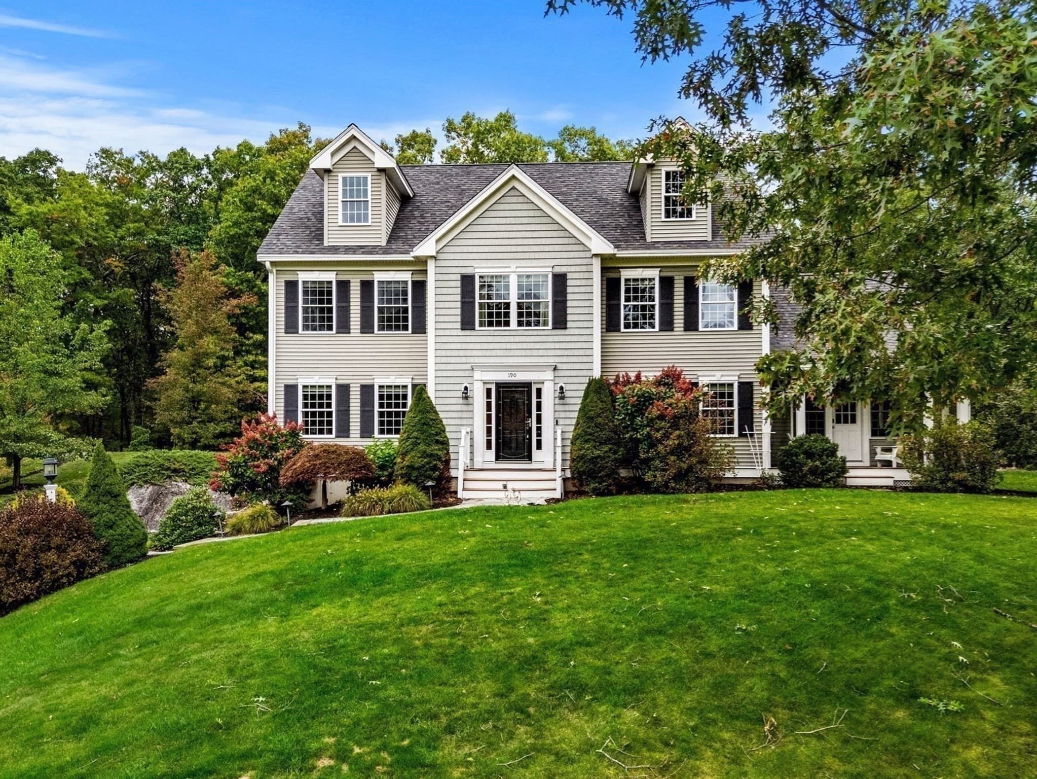190 Berry St, North Andover MA 01845
