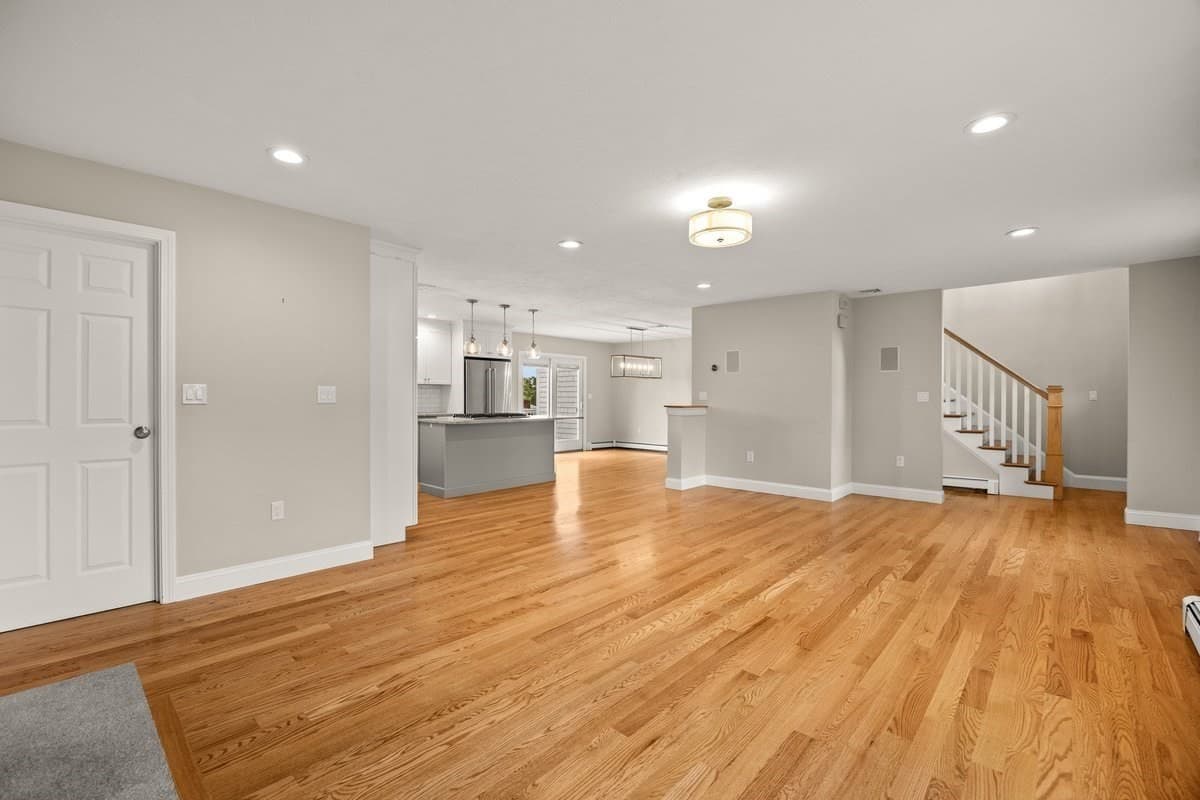 Single Family Residence at 20 Harvest Ln, Braintree MA 02184, Braintree, photo 6 of 42