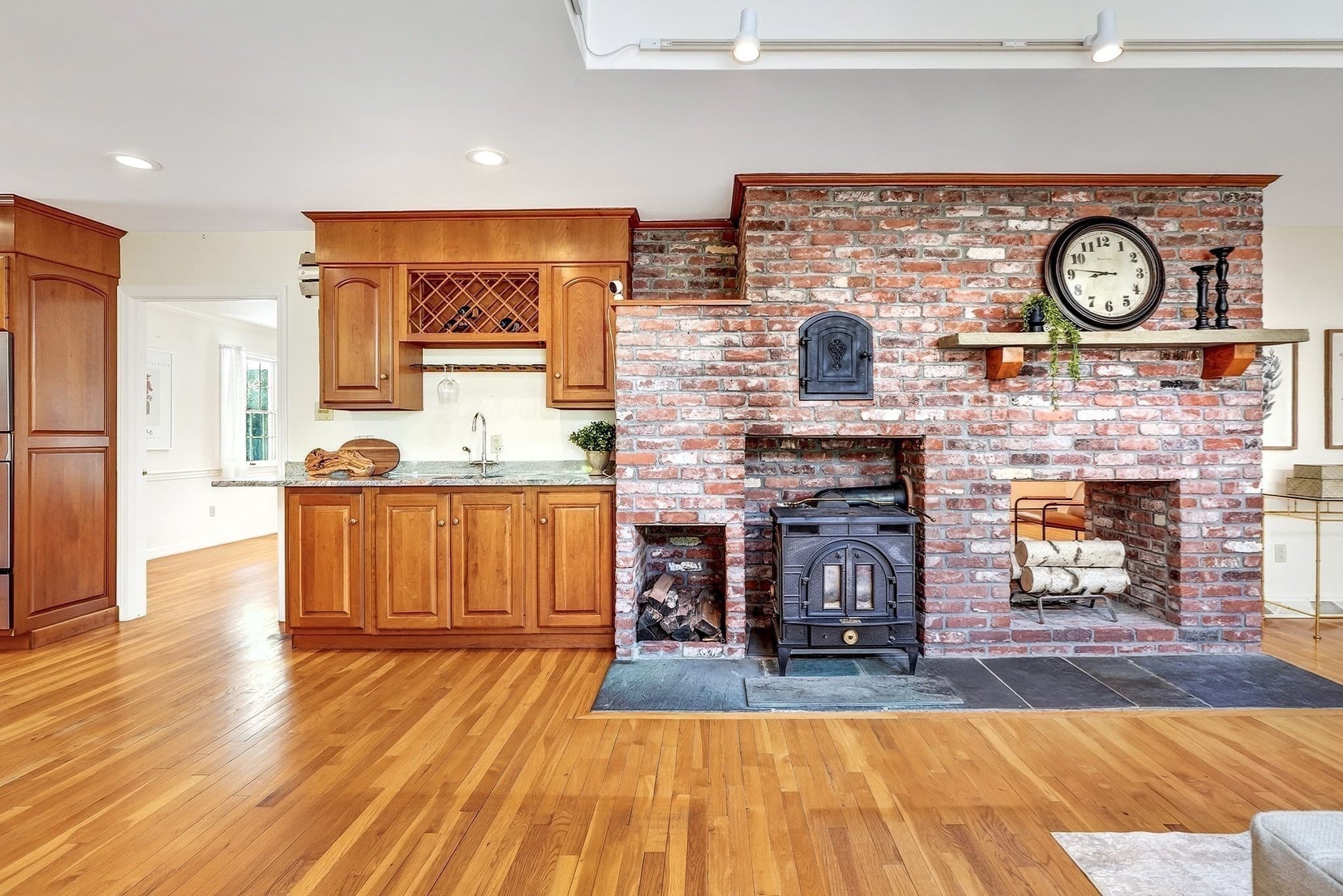 Single Family Residence at 33 River Ridge, Sudbury MA 01776, Sudbury, photo 7 of 42