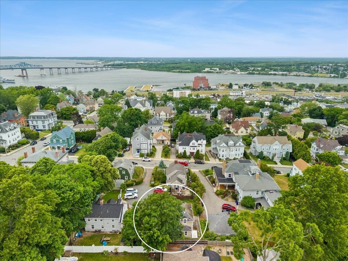 Single Family Residence at 749 High St, Fall River MA 02720, Fall River, photo 2 of 28