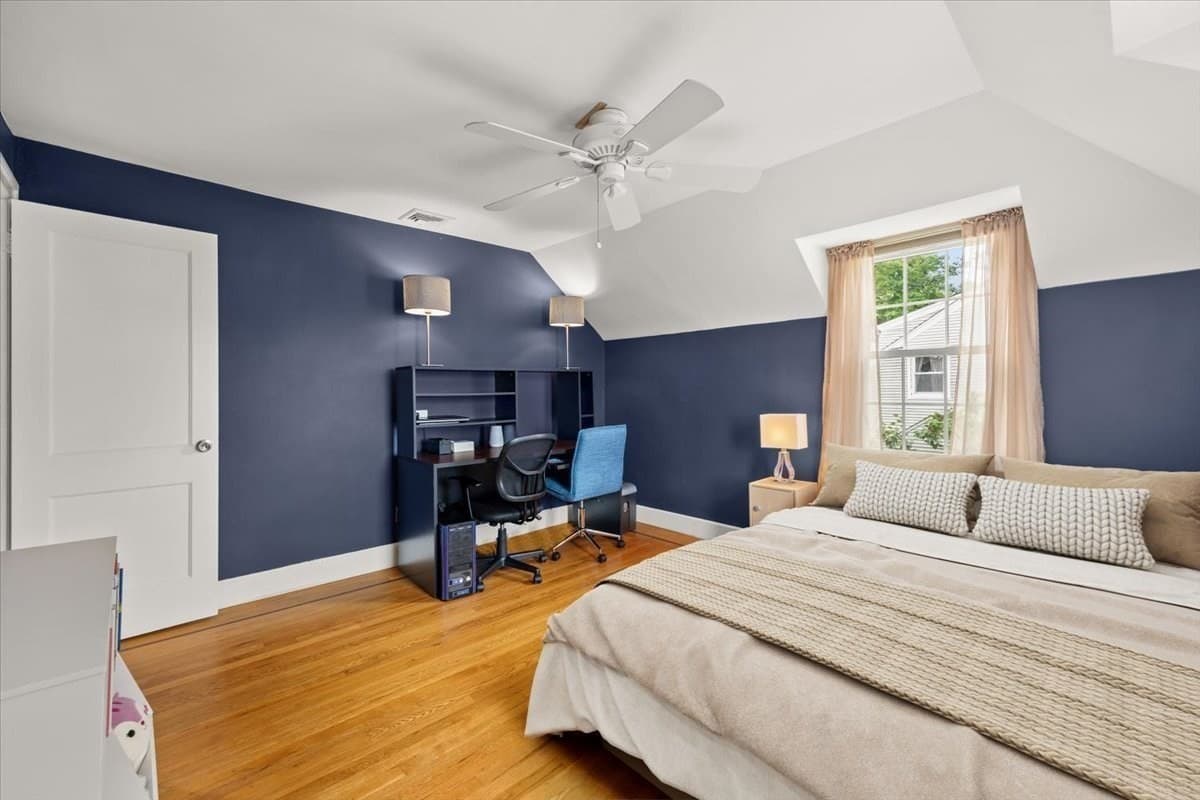 Single Family Residence at 749 High St, Fall River MA 02720, Fall River, photo 17 of 28