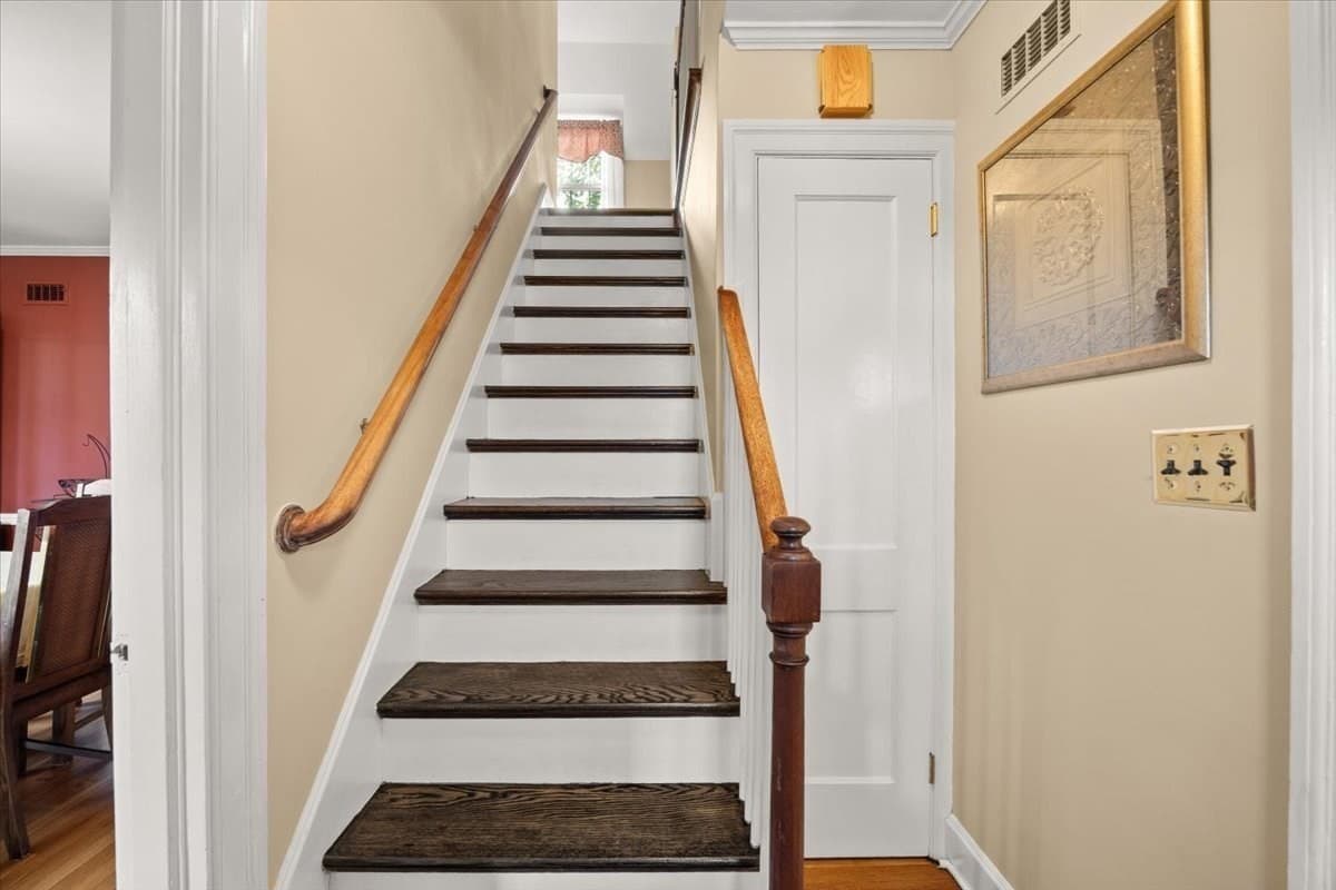 Single Family Residence at 749 High St, Fall River MA 02720, Fall River, photo 10 of 28