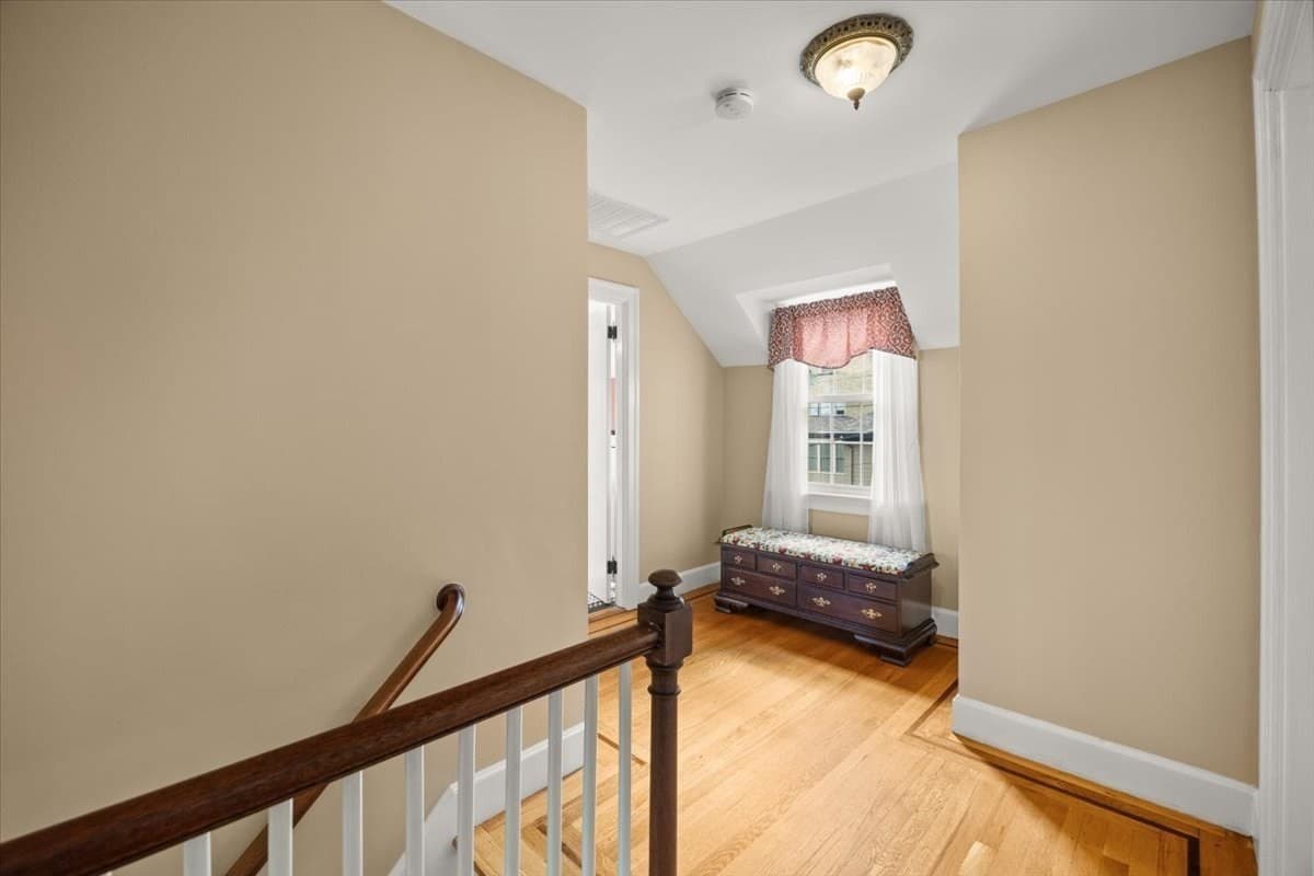 Single Family Residence at 749 High St, Fall River MA 02720, Fall River, photo 11 of 28