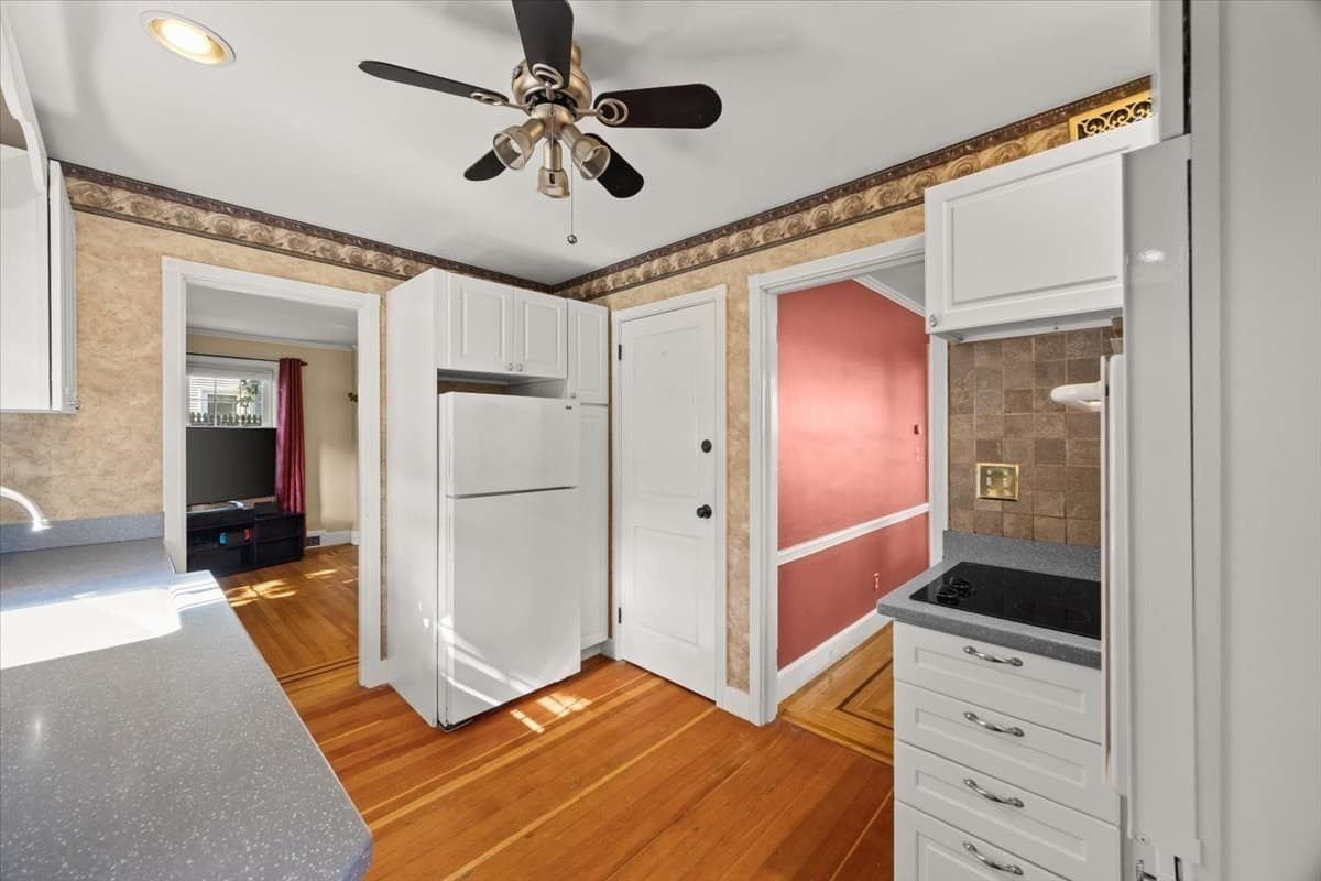 Single Family Residence at 749 High St, Fall River MA 02720, Fall River, photo 8 of 28