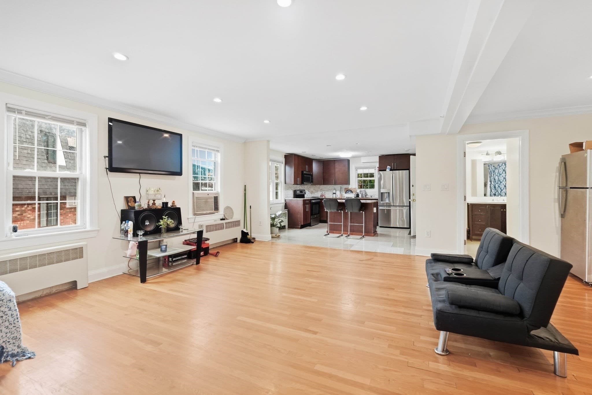 3 Family at 47 Broad St, Lynn MA 01902, Lynn, photo 17 of 41
