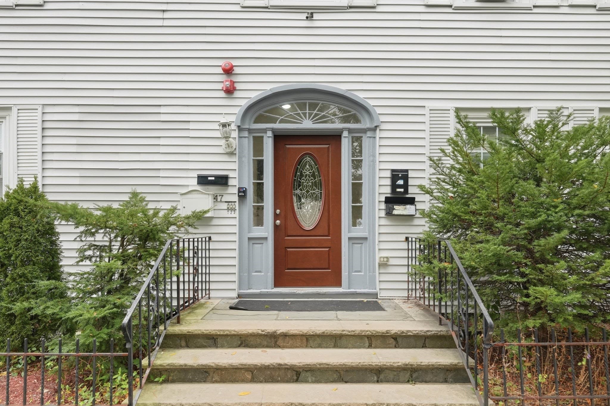3 Family at 47 Broad St, Lynn MA 01902, Lynn, photo 3 of 41