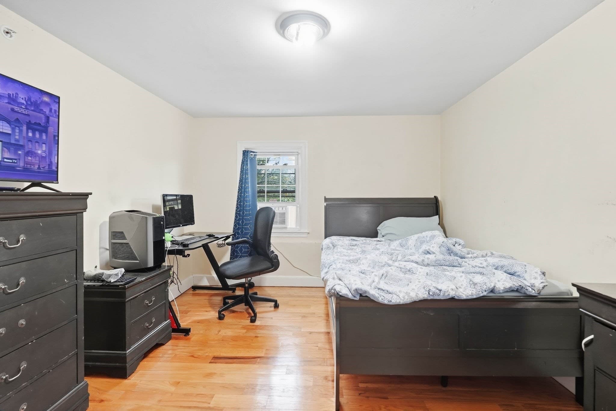 3 Family at 47 Broad St, Lynn MA 01902, Lynn, photo 36 of 41