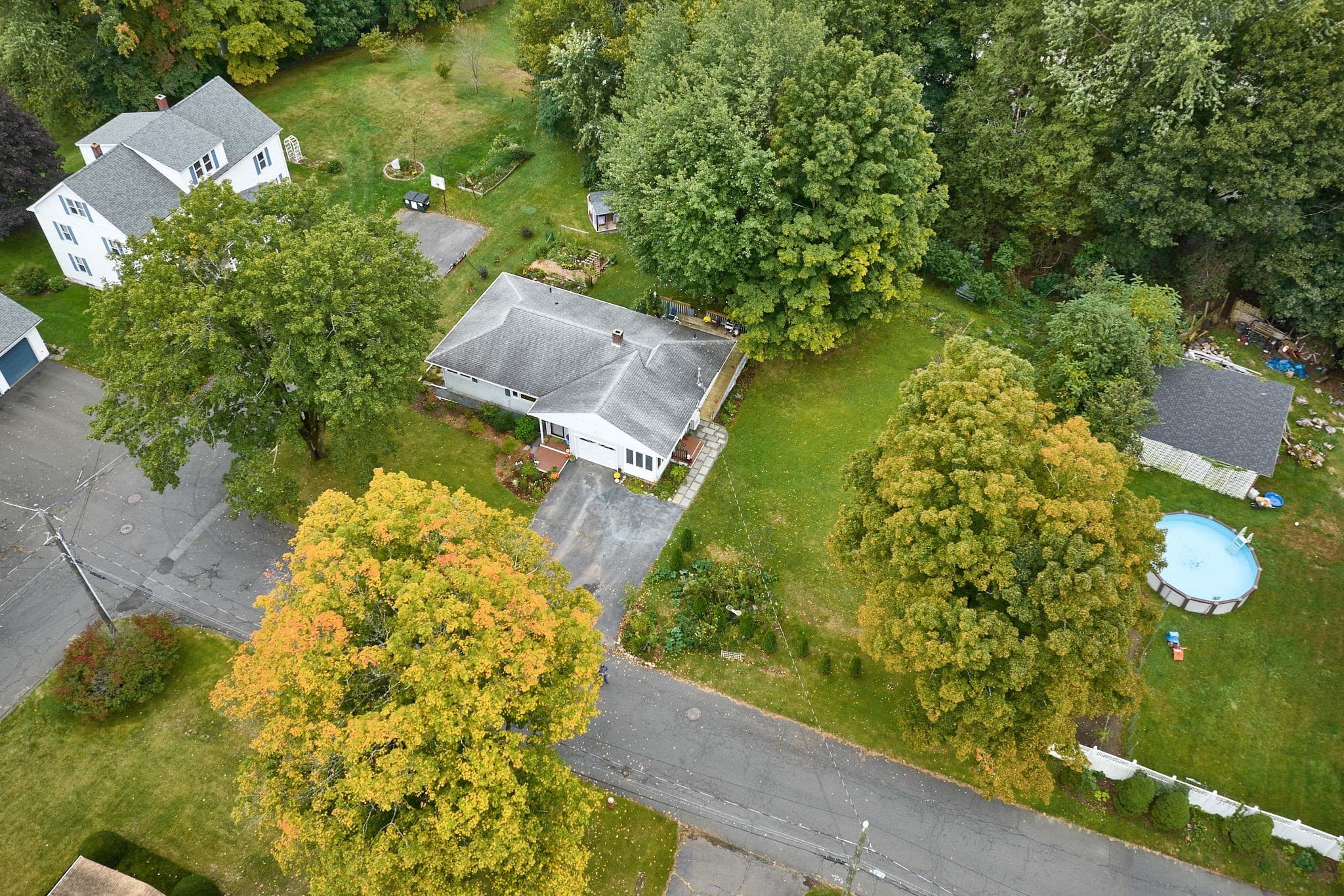 Single Family Residence at 10 Alden St, Easthampton MA 01027, Easthampton, photo 33 of 42