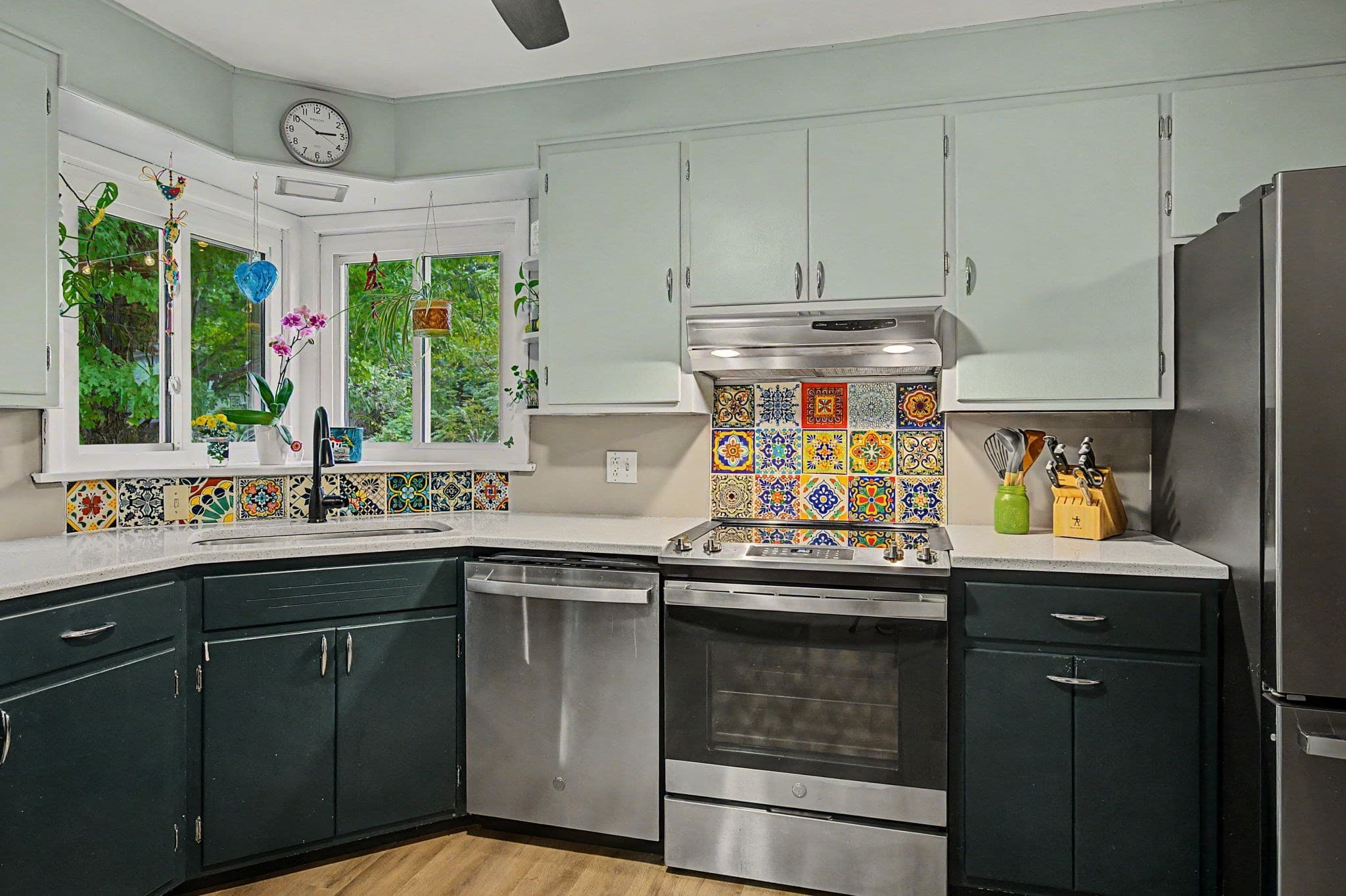Single Family Residence at 10 Alden St, Easthampton MA 01027, Easthampton, photo 11 of 42