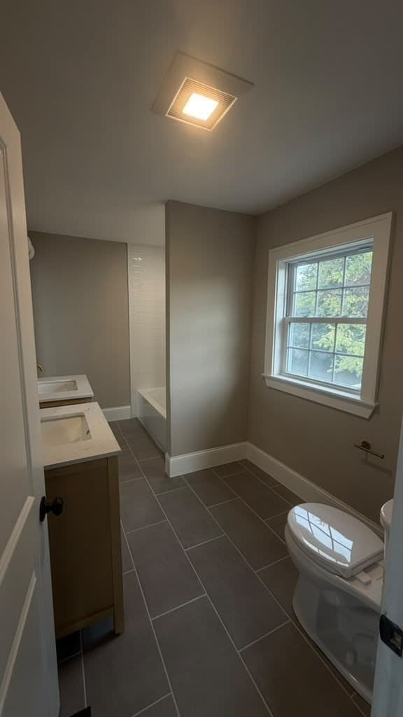 Single Family Residence at 10 Arbutus Rd, Worcester MA 01606, Worcester, photo 13 of 18