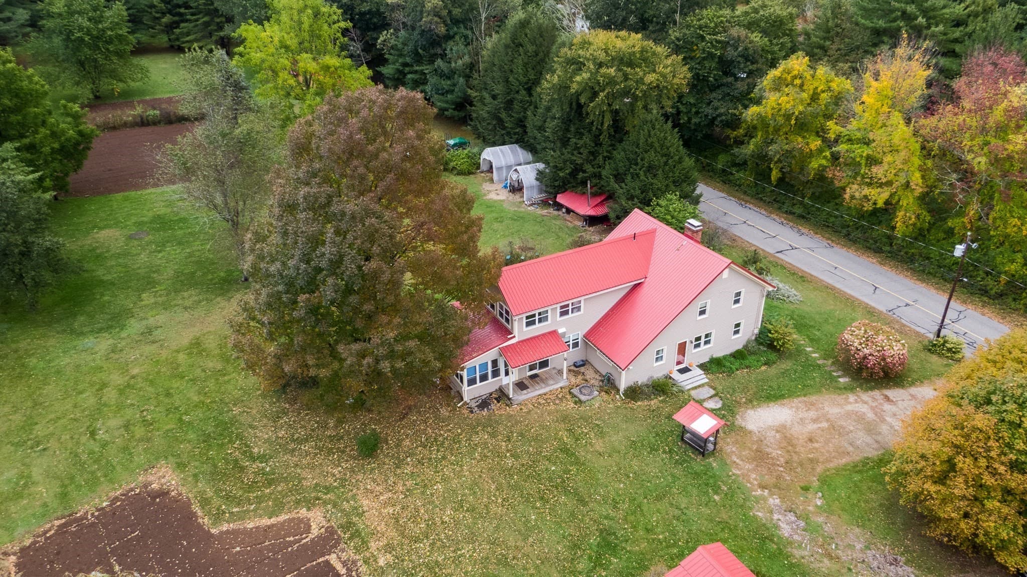 Single Family Residence at 63 Webber Rd, Brookfield MA 01506, Brookfield, photo 6 of 41