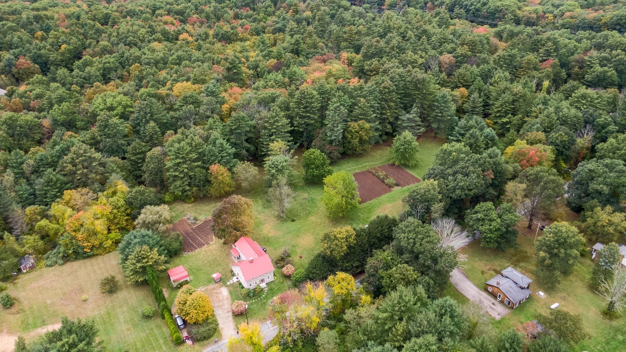Single Family Residence at 63 Webber Rd, Brookfield MA 01506, Brookfield, photo 7 of 41