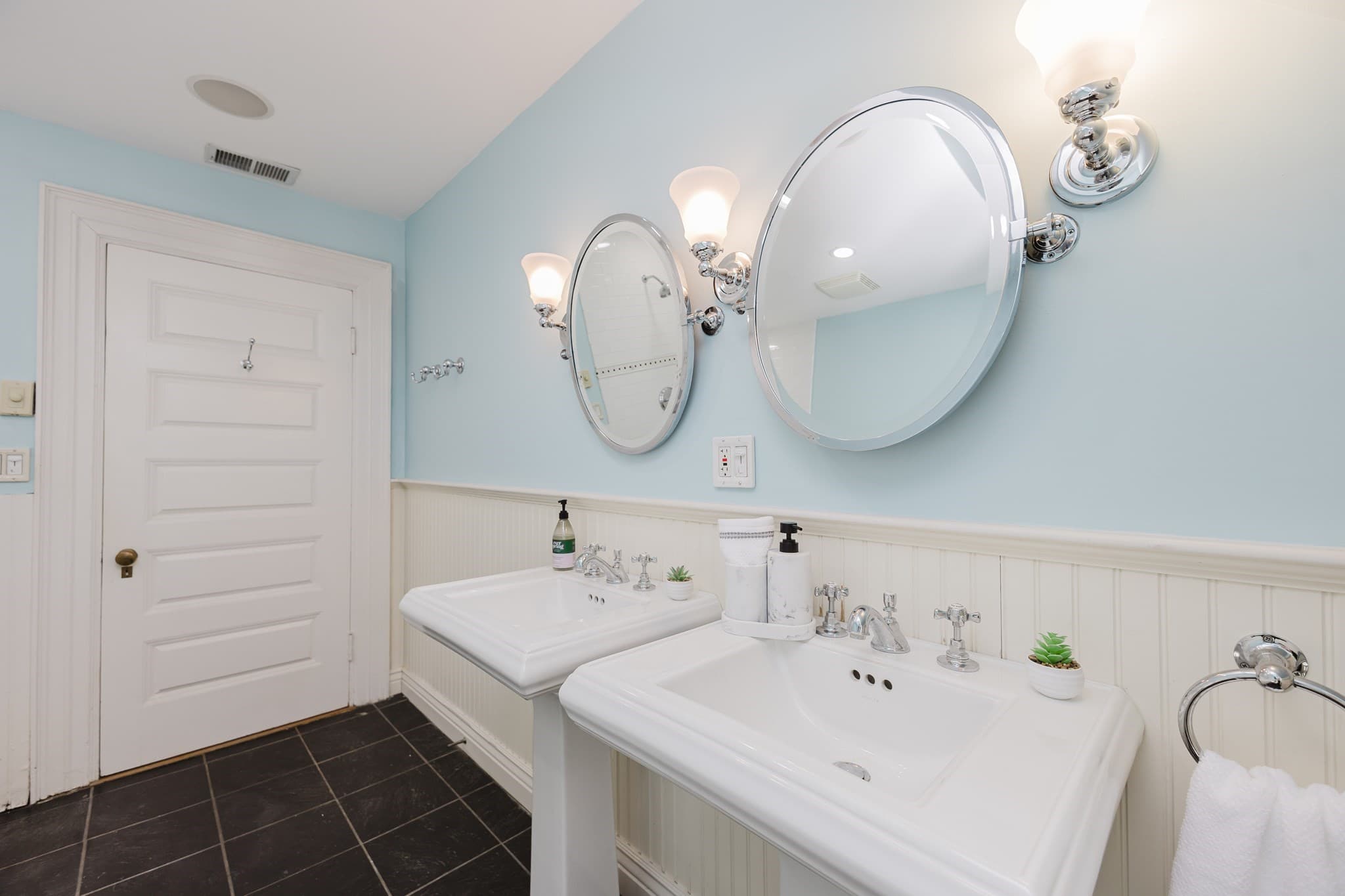 Condominium at 159 Washington St # 4, Newton MA 02458, Newton, photo 20 of 42
