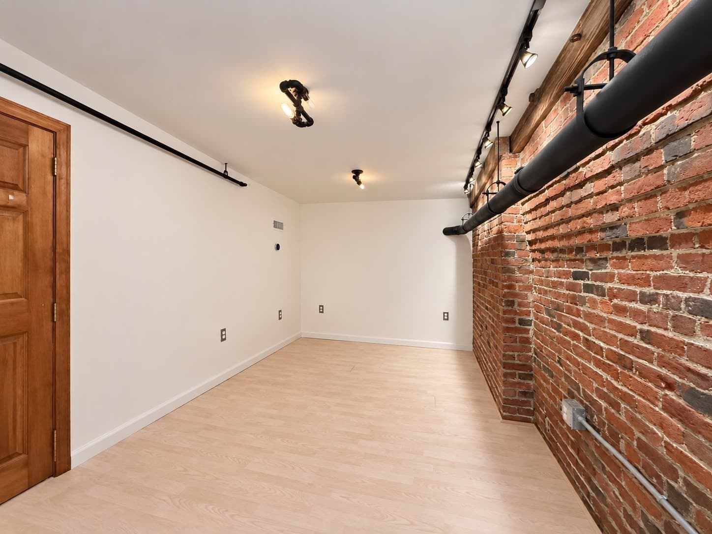 Condominium at 200 Market St # 29A, Lowell MA 01852, Lowell, photo 2 of 22