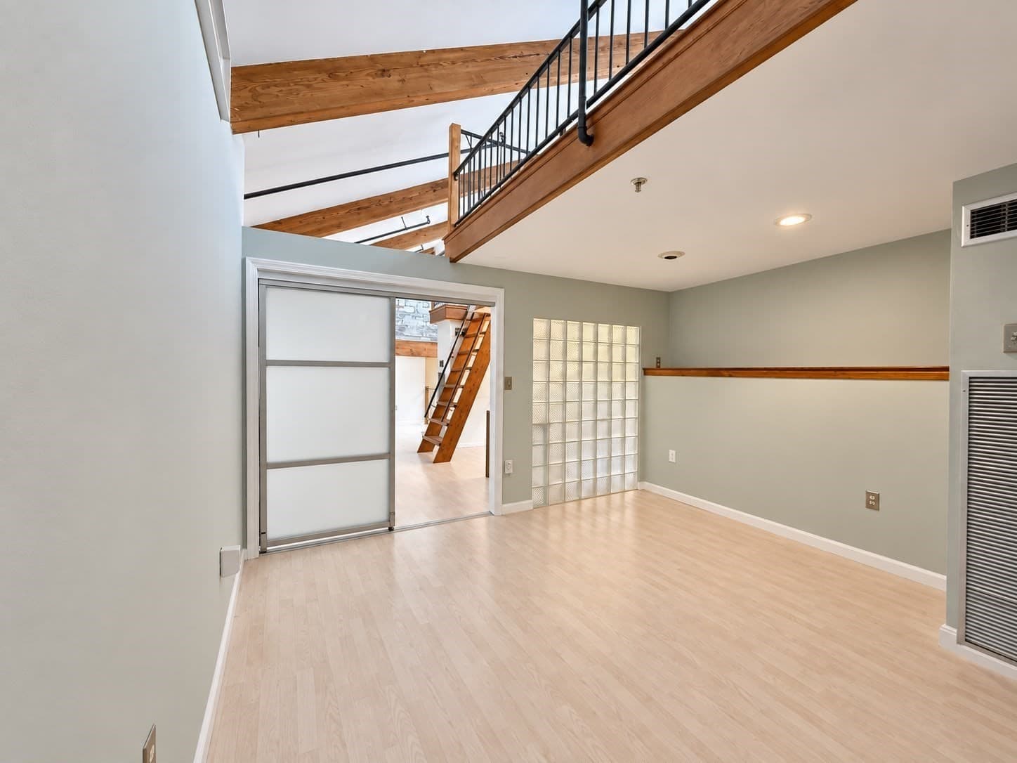 Condominium at 200 Market St # 29A, Lowell MA 01852, Lowell, photo 3 of 22