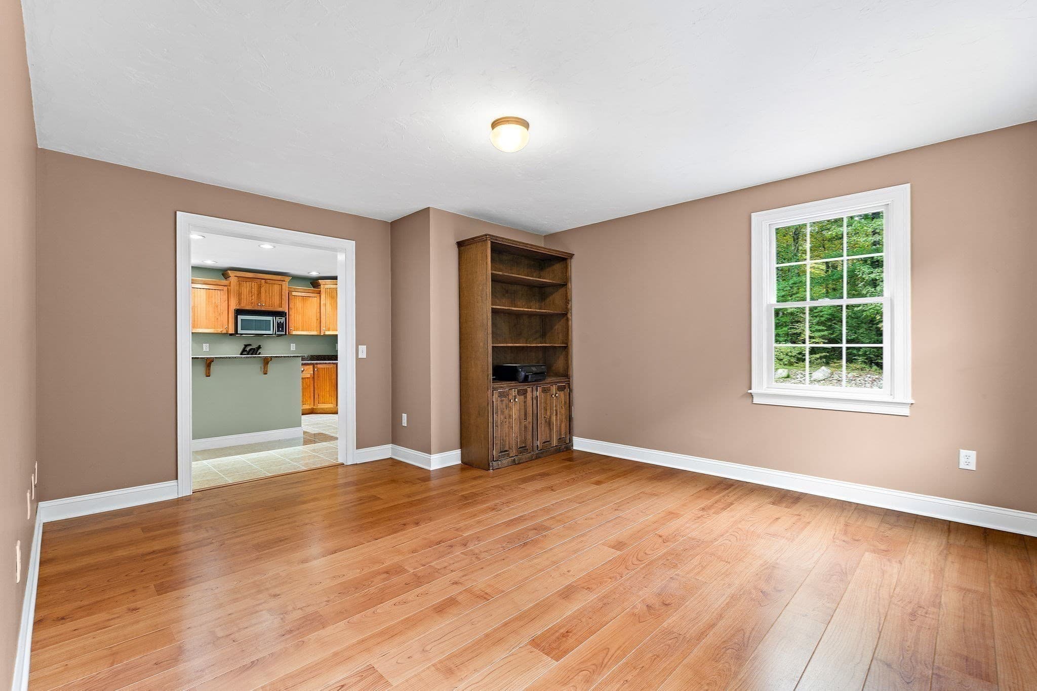 Single Family Residence at 208 Sw Main St, Douglas MA 01516, Douglas, photo 13 of 38