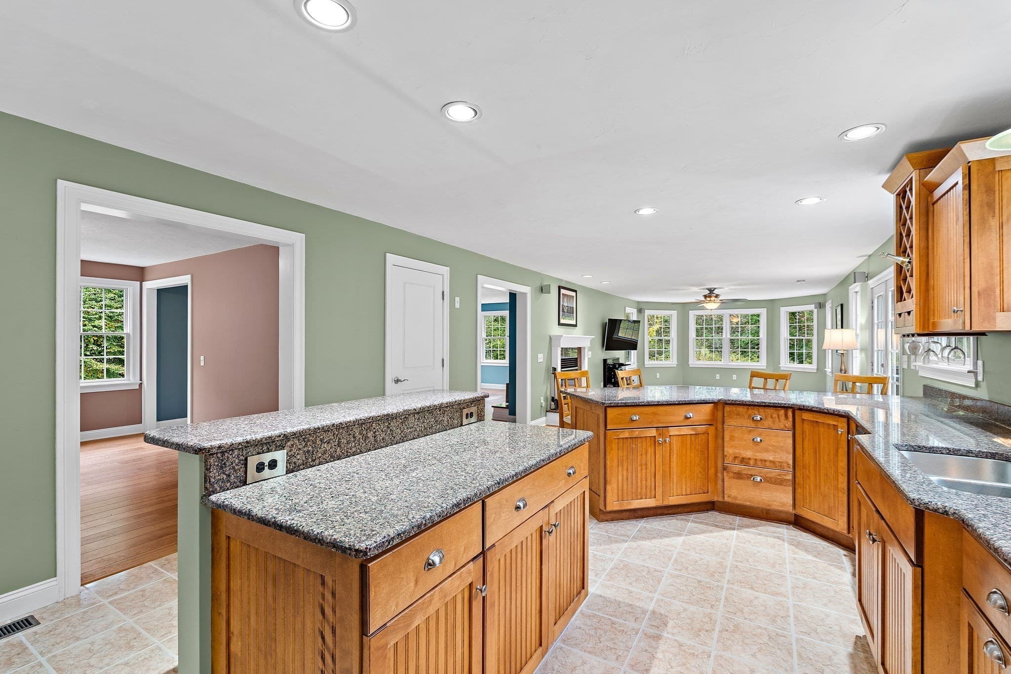 Single Family Residence at 208 Sw Main St, Douglas MA 01516, Douglas, photo 11 of 38