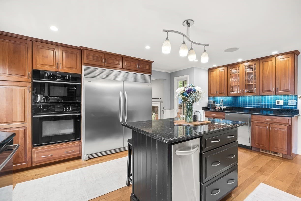 Single Family Residence at 15 Millbrook Rd, Beverly MA 01915, Beverly, photo 13 of 41