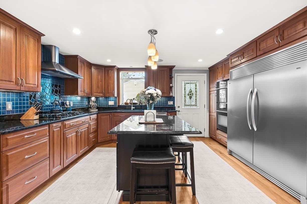 Single Family Residence at 15 Millbrook Rd, Beverly MA 01915, Beverly, photo 12 of 41