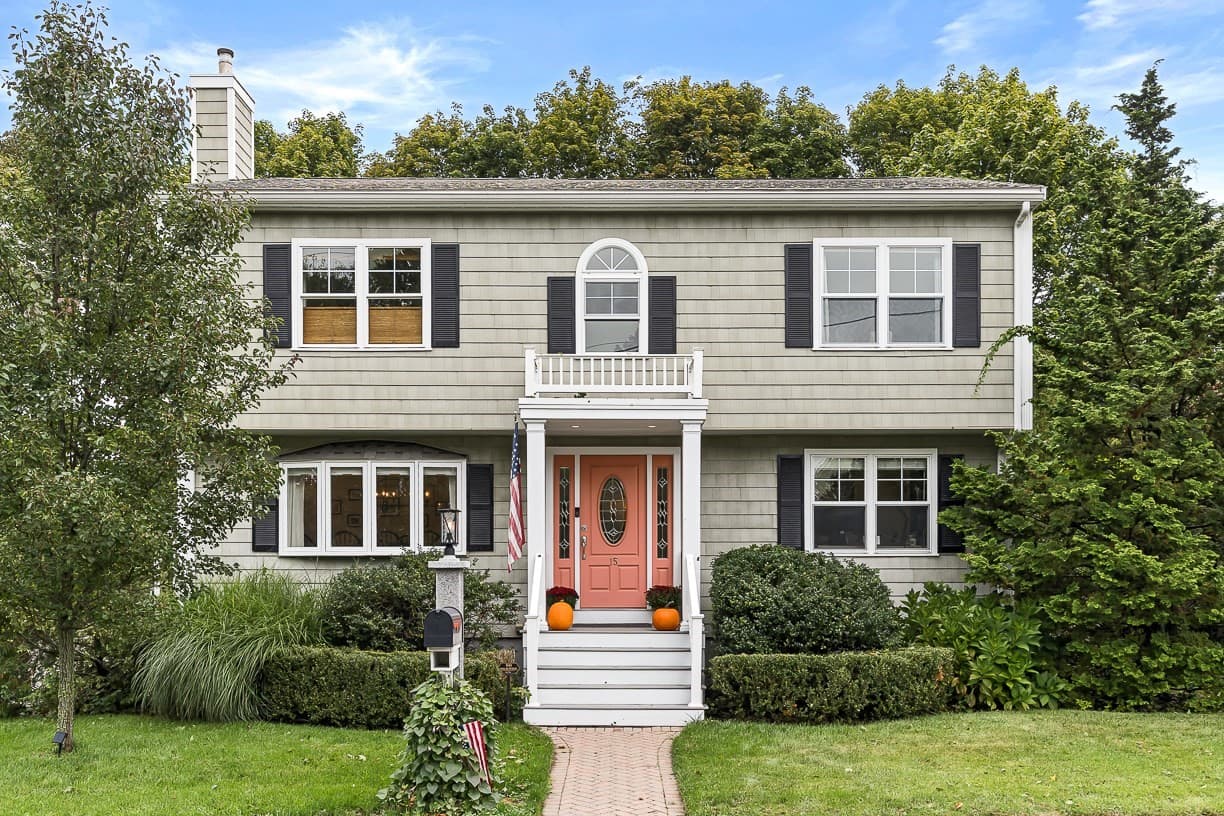 15 Millbrook Rd, Beverly MA 01915