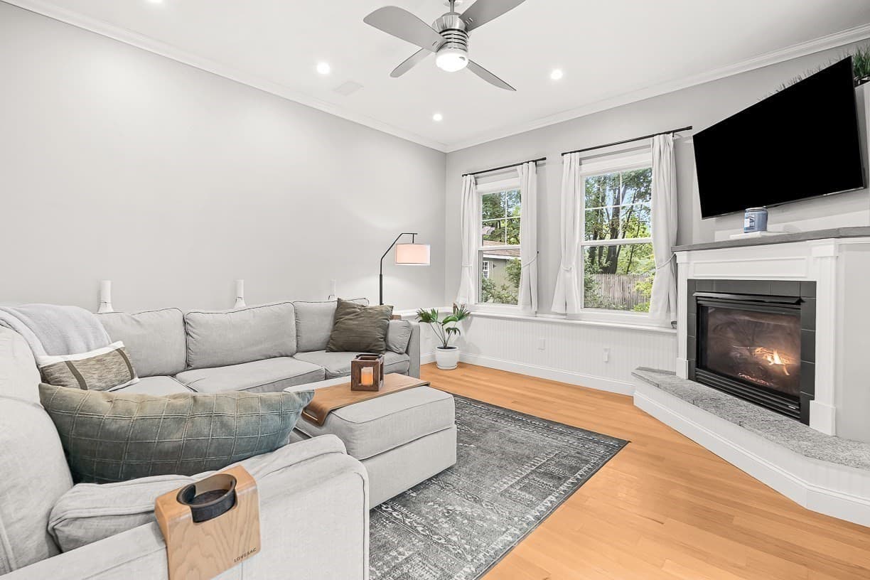 Single Family Residence at 15 Millbrook Rd, Beverly MA 01915, Beverly, photo 5 of 41