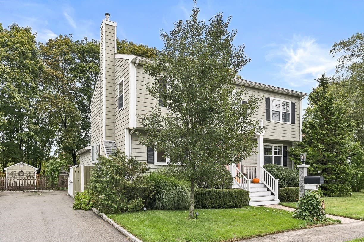 Single Family Residence at 15 Millbrook Rd, Beverly MA 01915, Beverly, photo 41 of 41