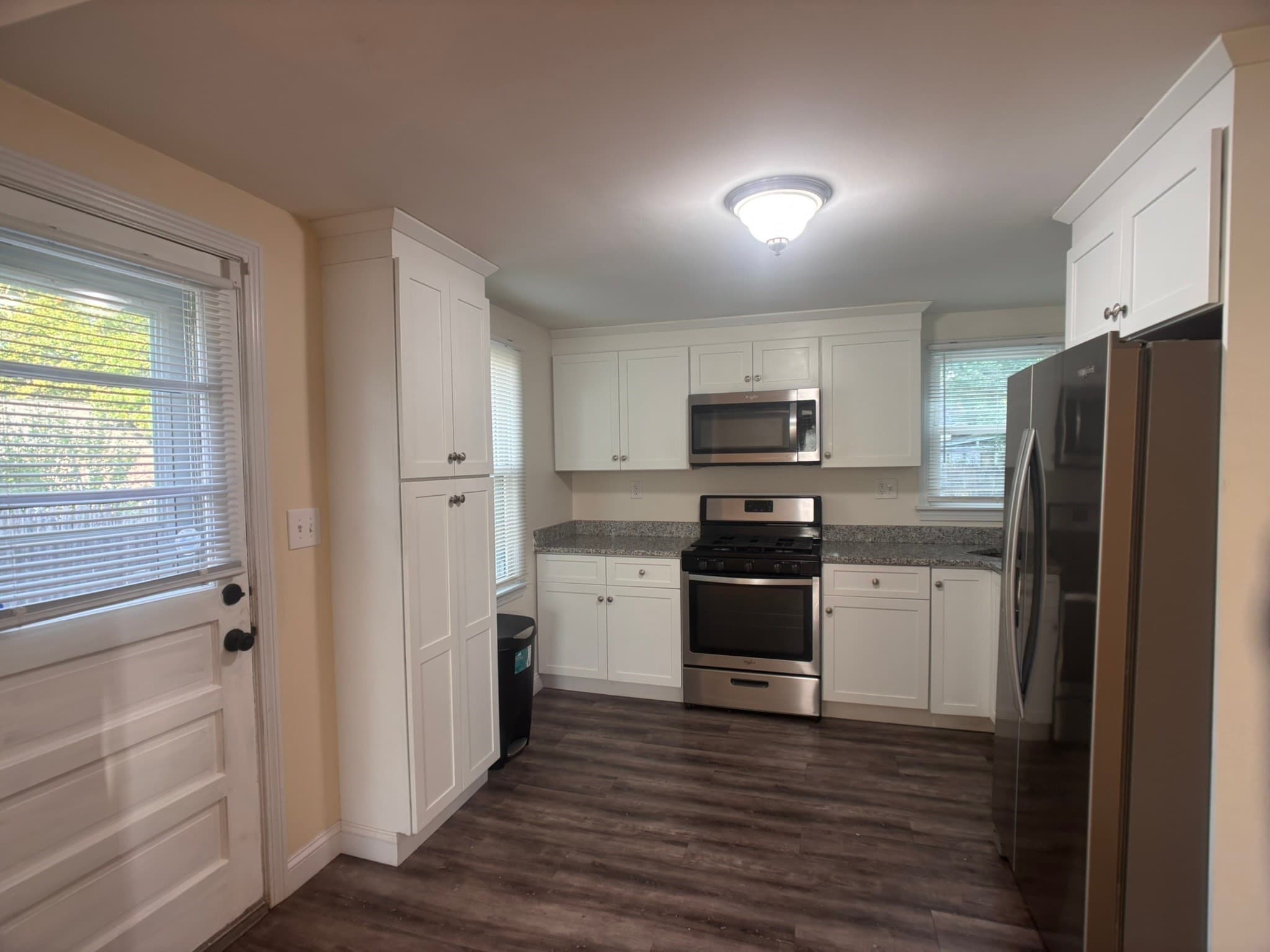 Single Family Residence at 23 Midway St, Springfield MA 01151, Springfield, photo 6 of 24