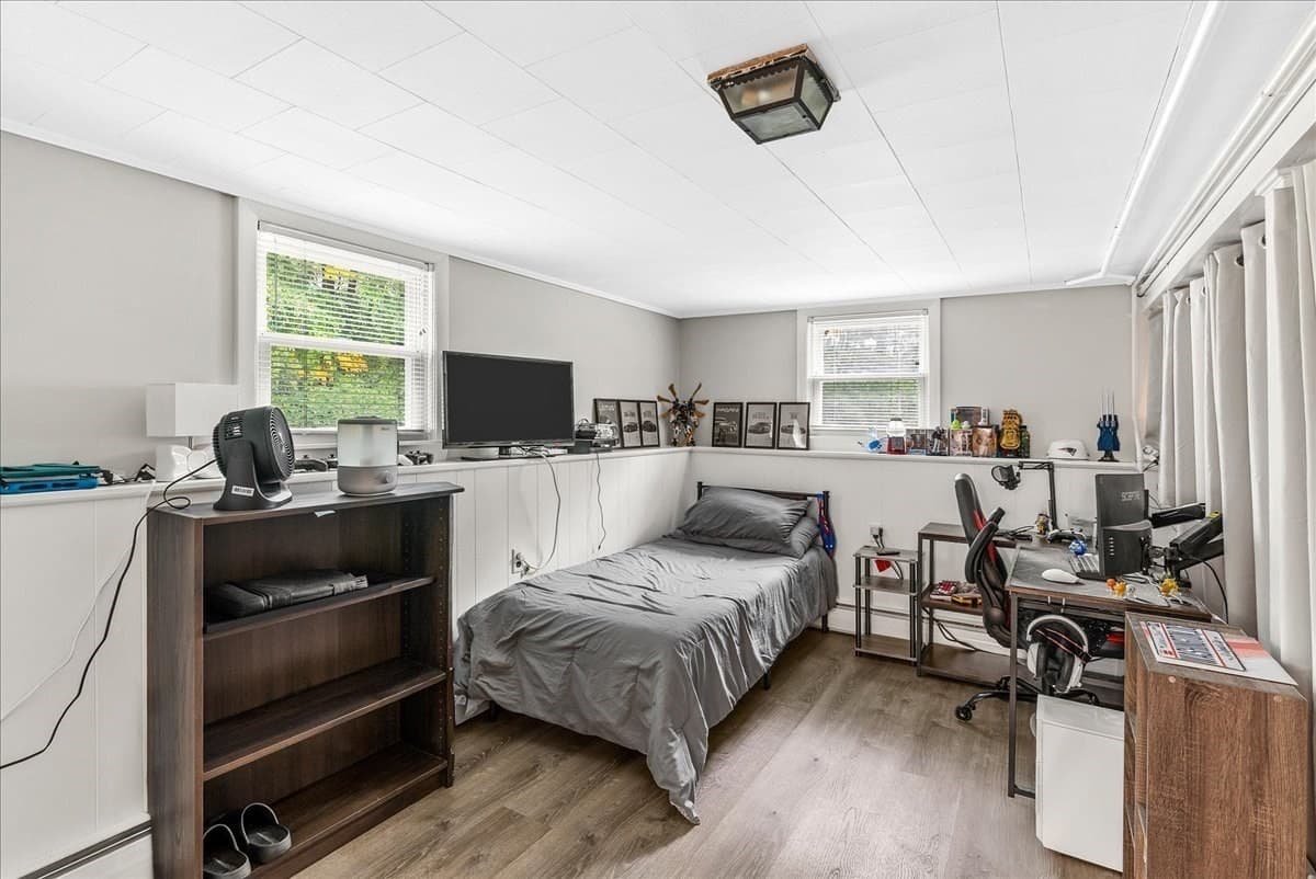 Single Family Residence at 342 Woodland Drive, Hanover MA 02339, Hanover, photo 17 of 27