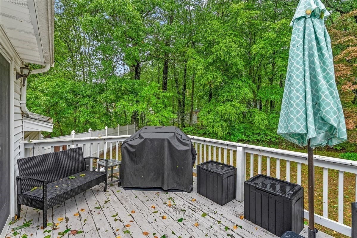 Single Family Residence at 342 Woodland Drive, Hanover MA 02339, Hanover, photo 20 of 27
