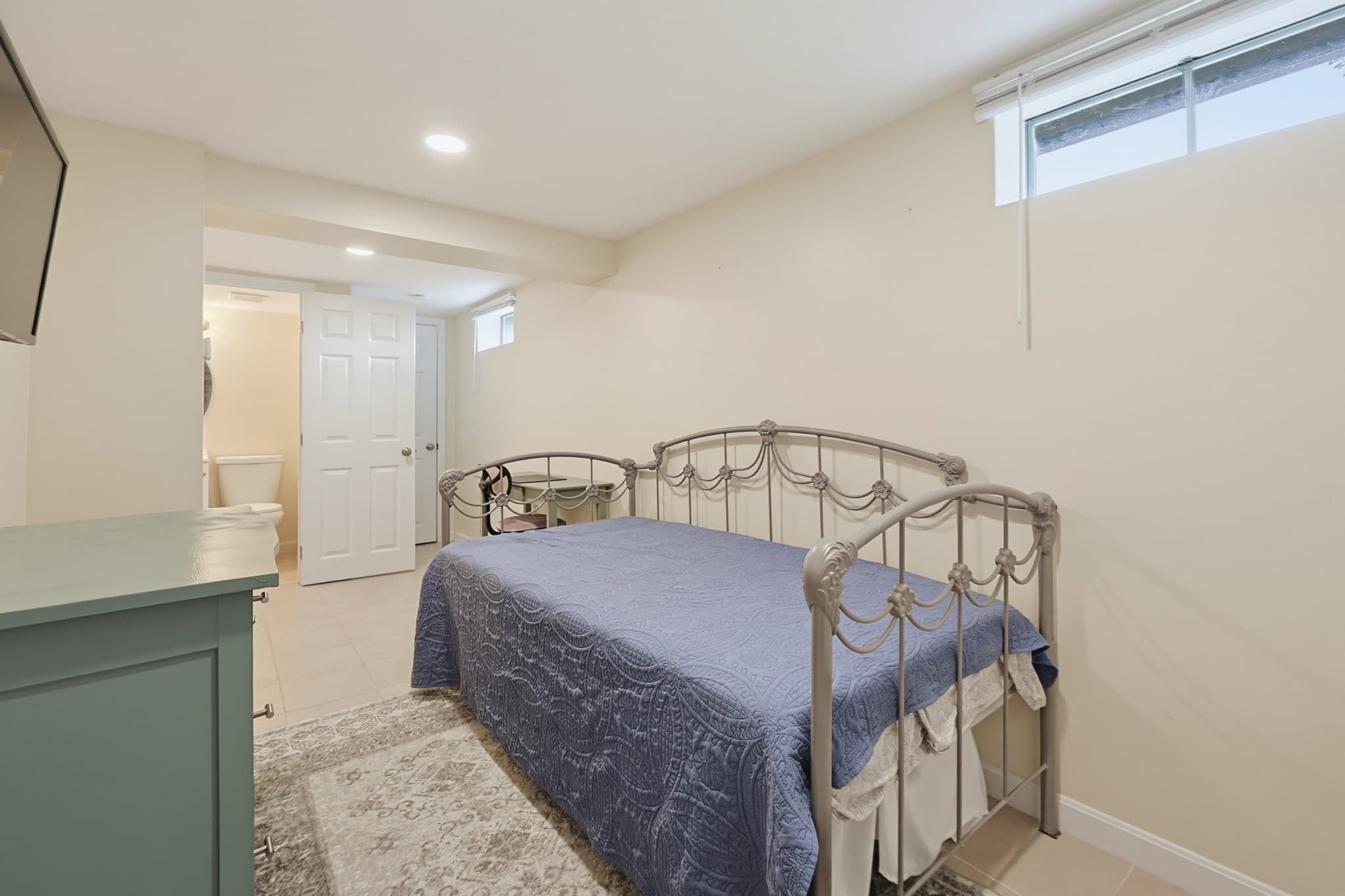 Single Family Residence at 49 Walnut Street, Attleboro MA 02703, Attleboro, photo 28 of 35