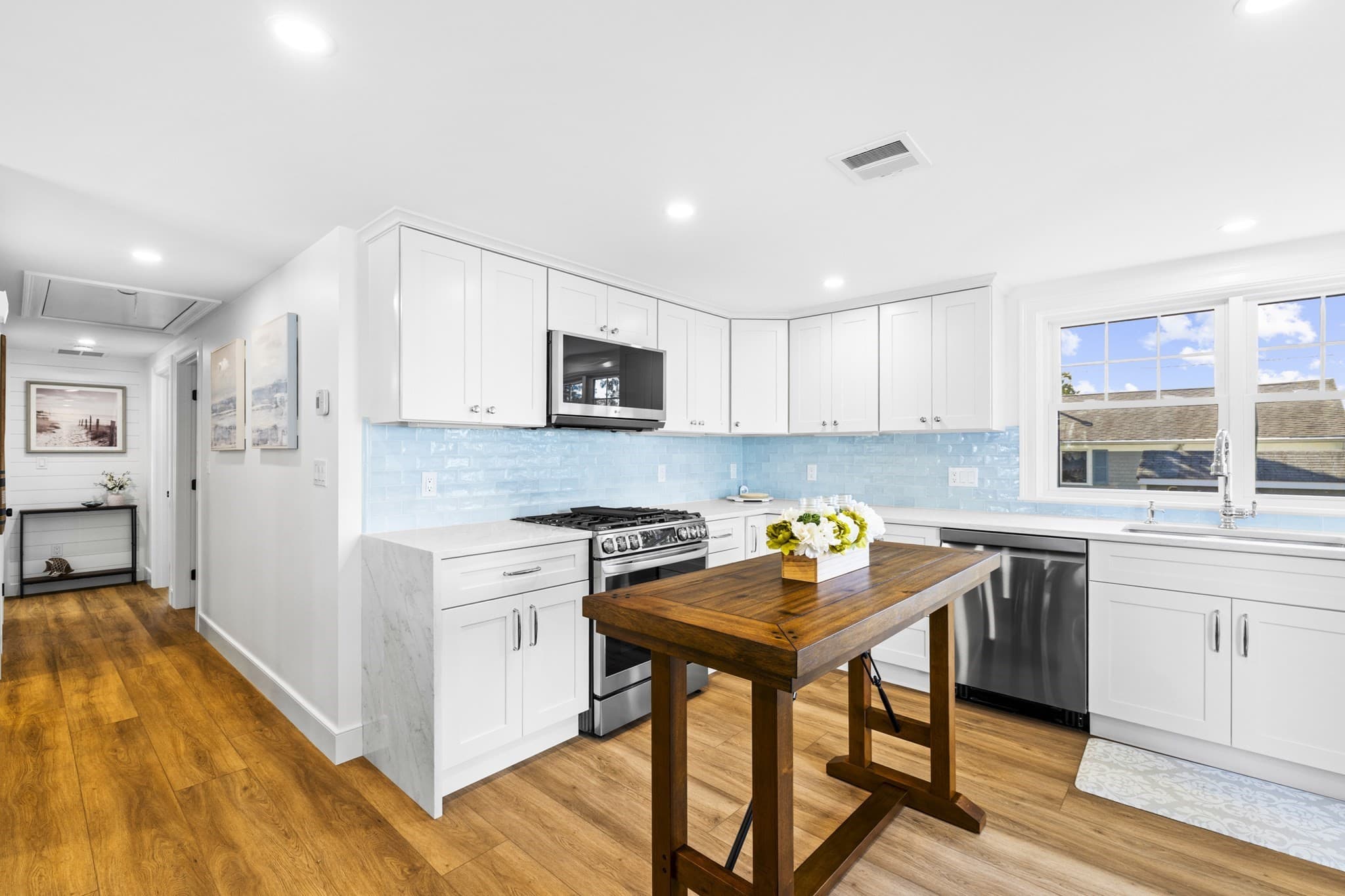 Single Family Residence at 11 Palm St, Falmouth MA 02536, Falmouth, photo 12 of 42