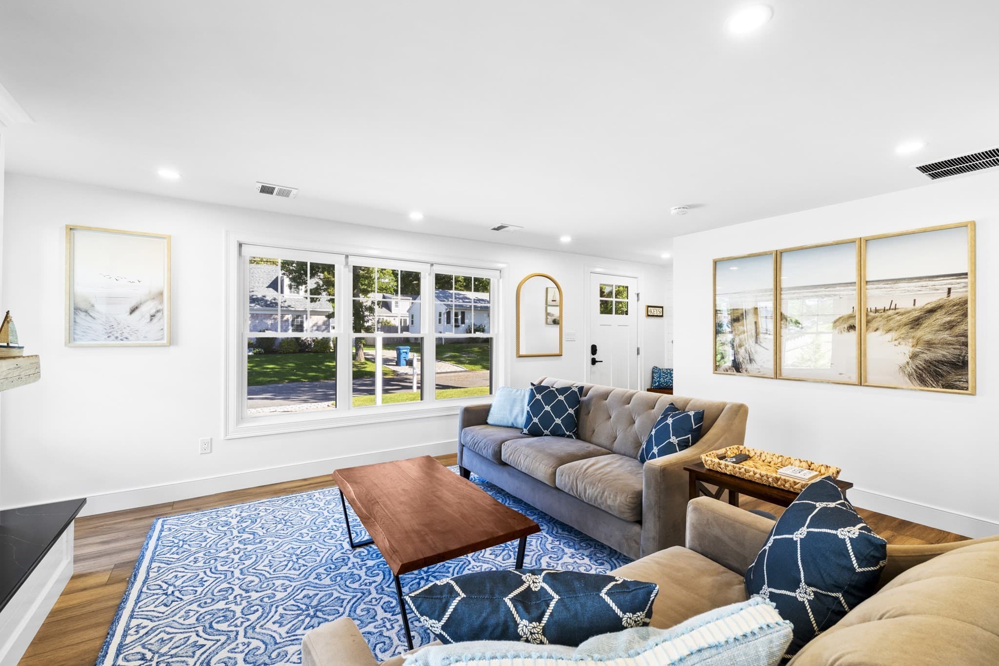 Single Family Residence at 11 Palm St, Falmouth MA 02536, Falmouth, photo 9 of 42