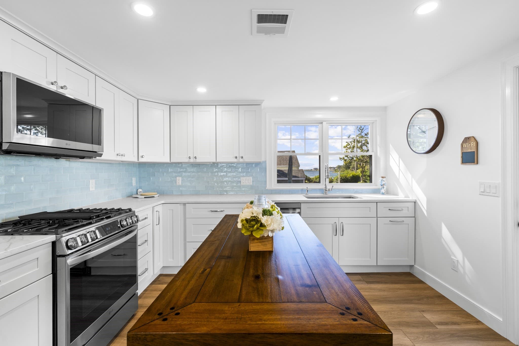 Single Family Residence at 11 Palm St, Falmouth MA 02536, Falmouth, photo 14 of 42