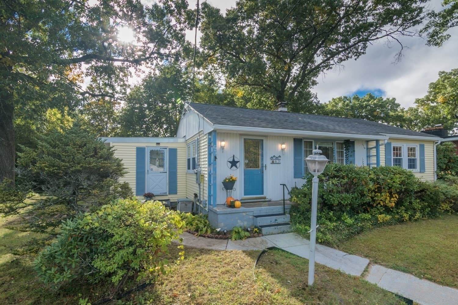 63 Martha Street, Chicopee MA 01020