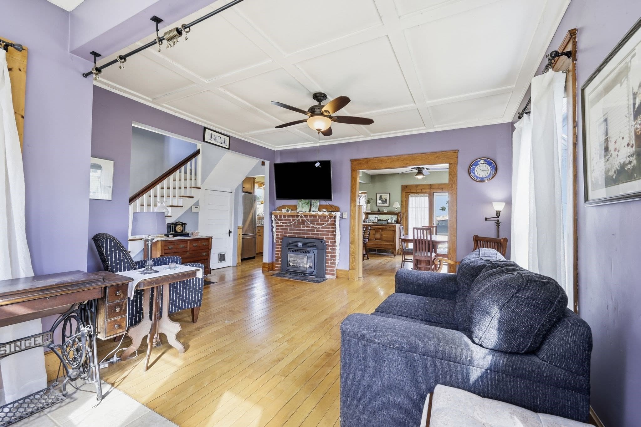 Single Family Residence at 22 Lemuel Ave, Chicopee MA 01013, Chicopee, photo 9 of 42