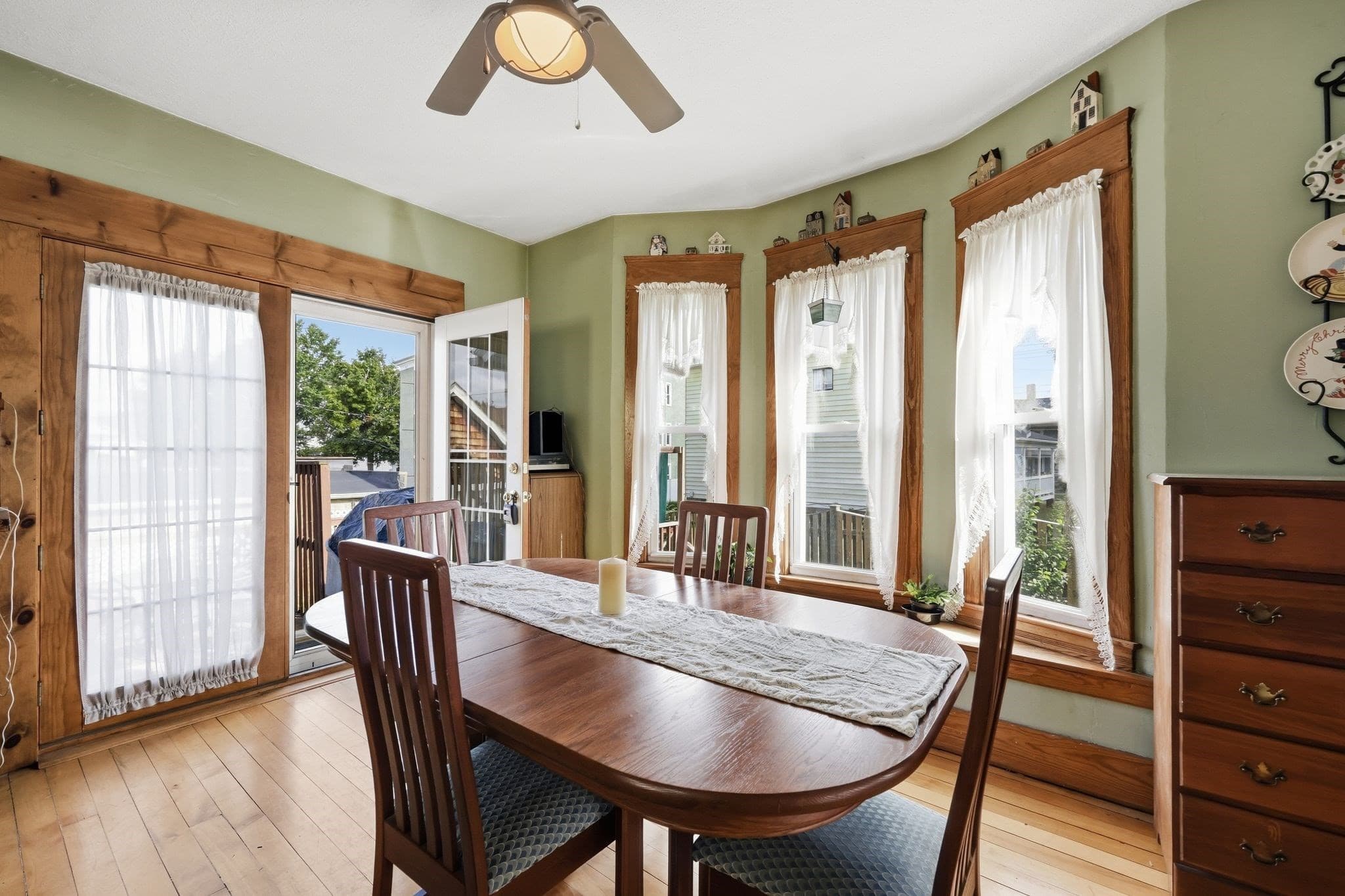 Single Family Residence at 22 Lemuel Ave, Chicopee MA 01013, Chicopee, photo 14 of 42