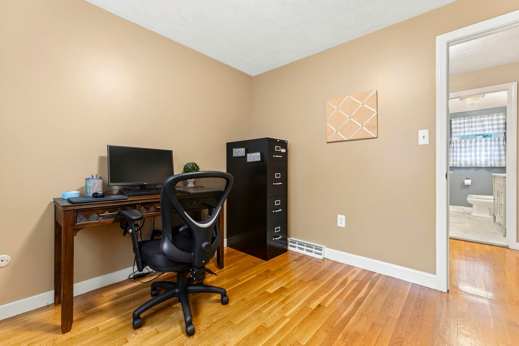 Single Family Residence at 115 Quincy Rd, Tewksbury MA 01876, Tewksbury, photo 17 of 29