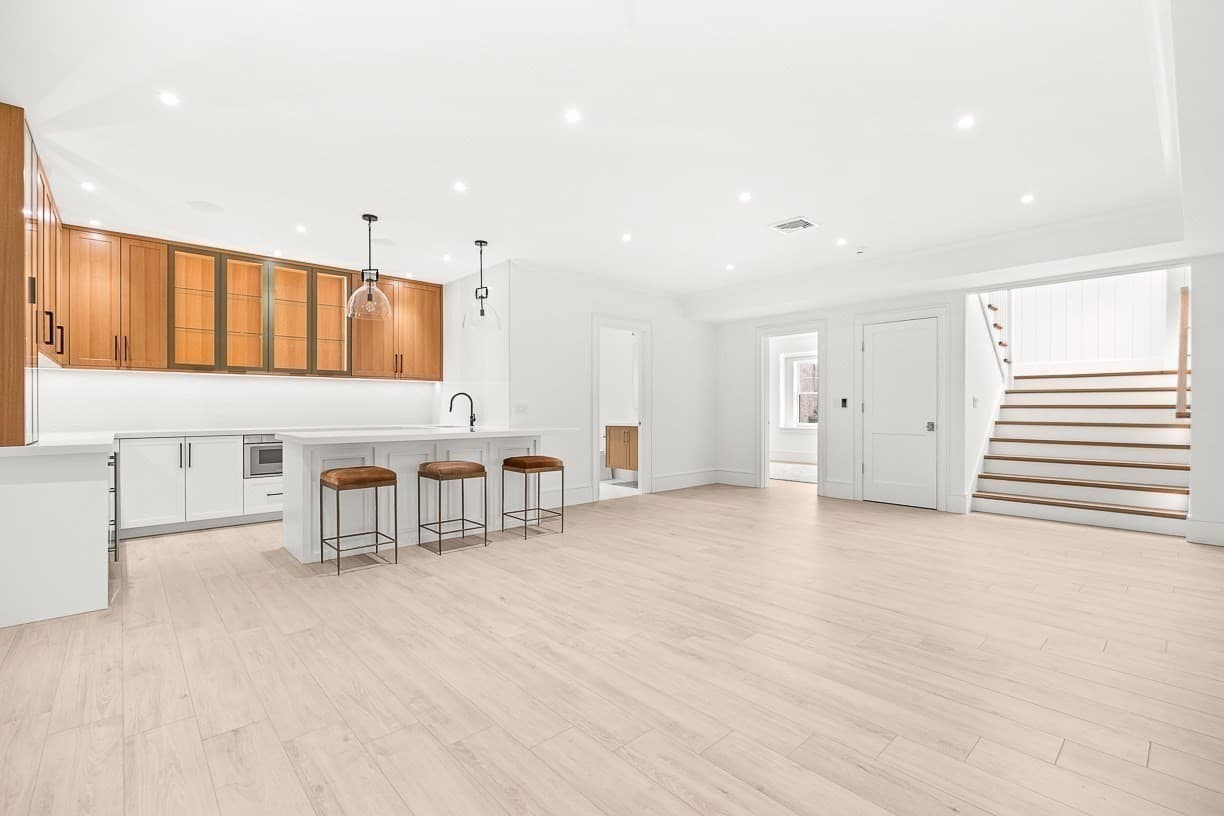 Single Family Residence at 15 Vinson Circle, Winchester MA 01890, Winchester, photo 22 of 42