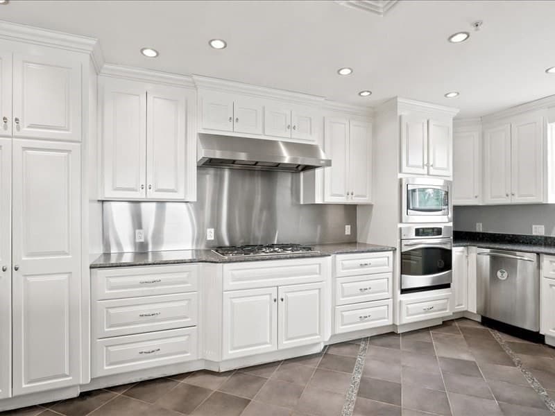 Condominium at 1 Longbeach Ave # 101, Hull MA 02045, Hull, photo 6 of 35