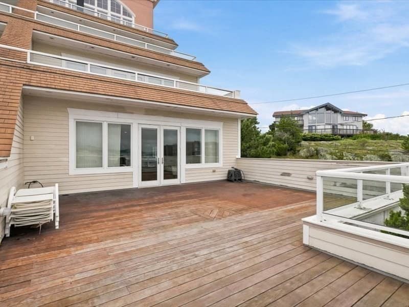 Condominium at 1 Longbeach Ave # 101, Hull MA 02045, Hull, photo 16 of 35