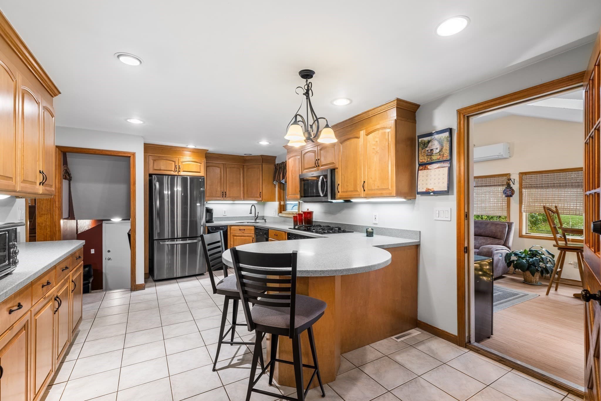 Single Family Residence at 9 Shady Lane, Franklin MA 02038, Franklin, photo 13 of 42