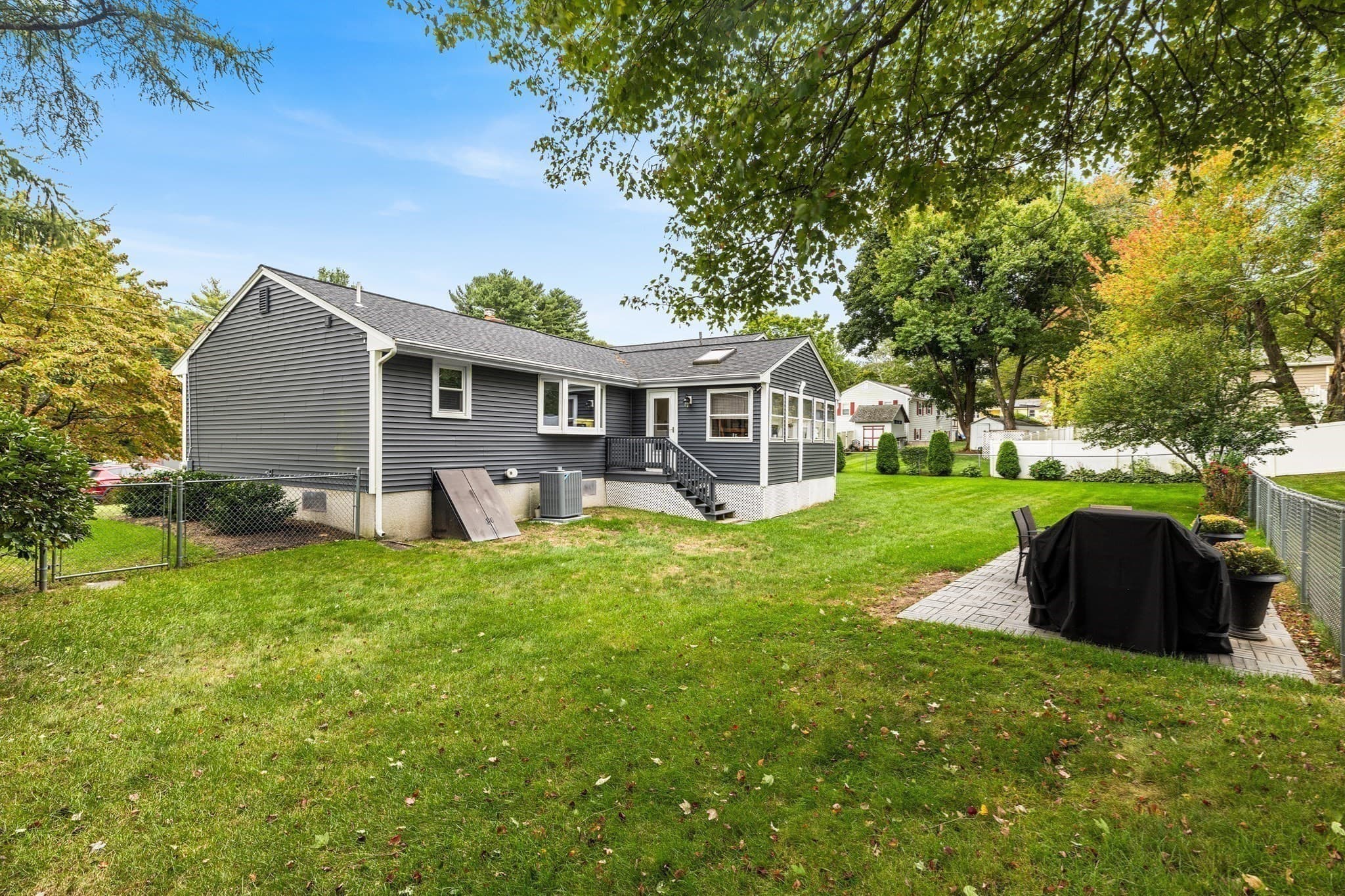 Single Family Residence at 9 Shady Lane, Franklin MA 02038, Franklin, photo 3 of 42