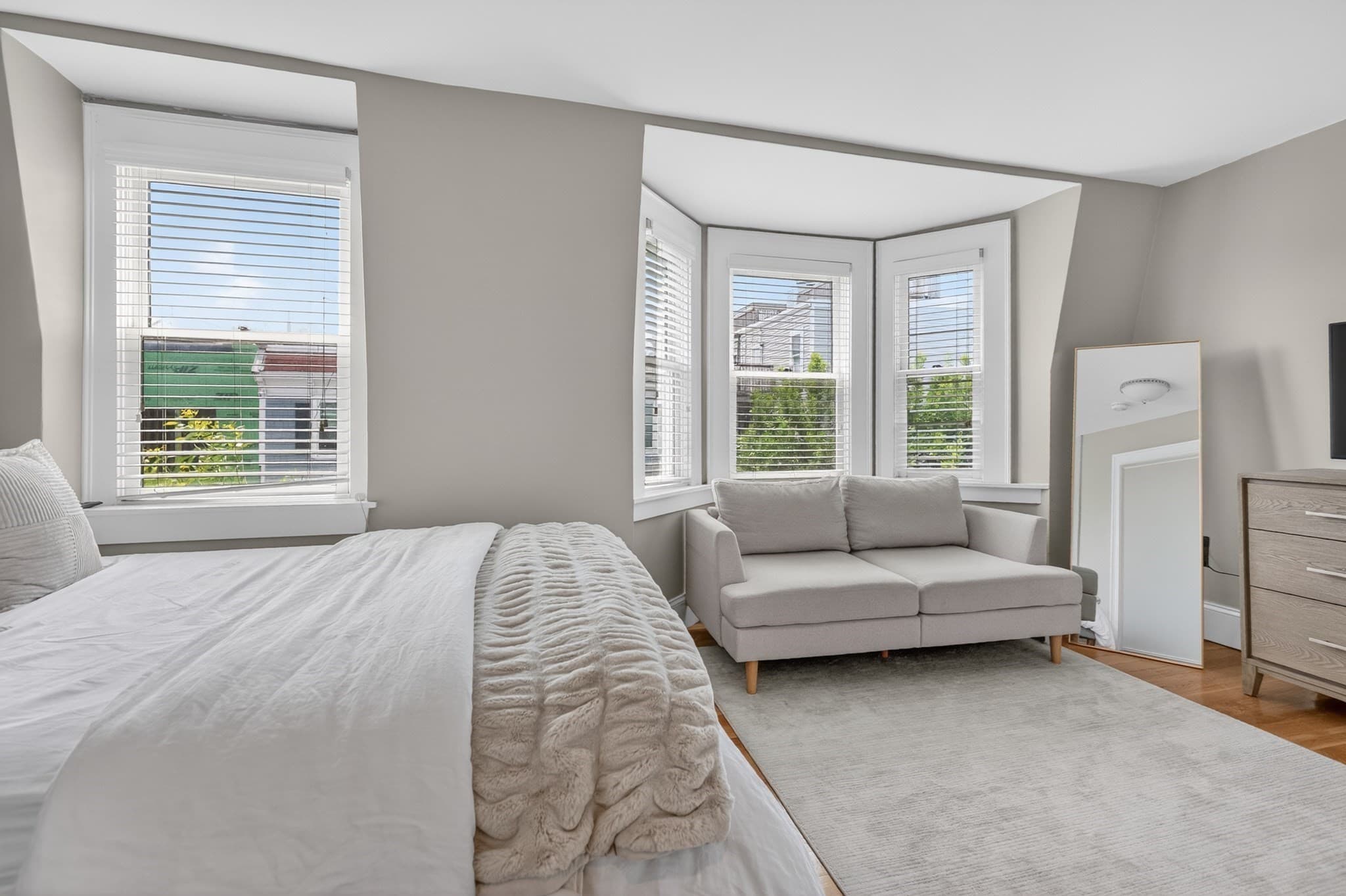 Condominium at 466 E 3rd St # 2, Boston MA 02127, Boston, photo 13 of 21