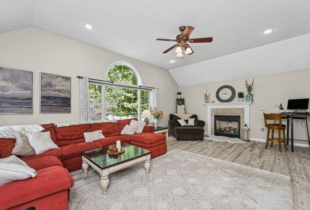 Single Family Residence at 14 Natures Way, Pelham NH 03076, Pelham, photo 12 of 42