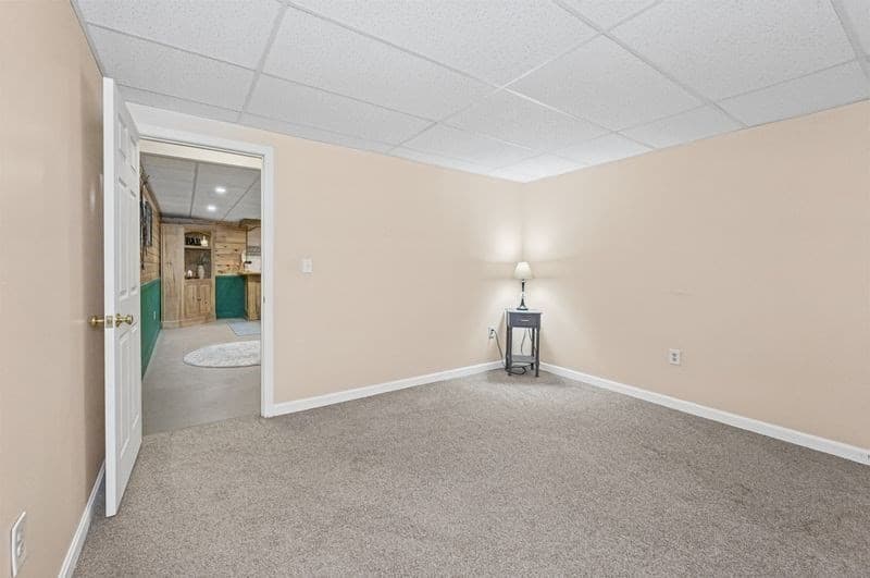 Single Family Residence at 14 Natures Way, Pelham NH 03076, Pelham, photo 36 of 42