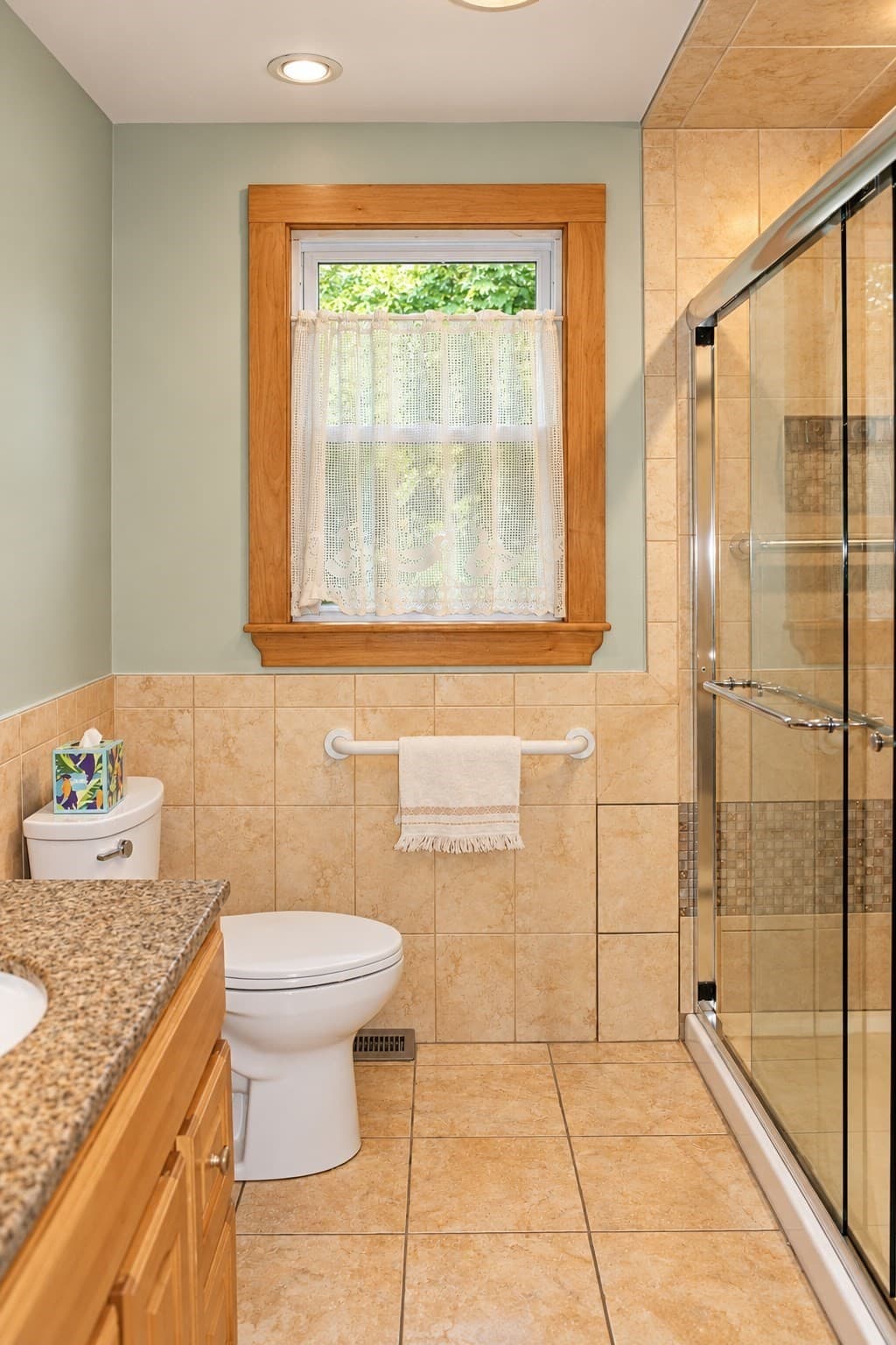 Single Family Residence at 494 Pine St, Weymouth MA 02190, Weymouth, photo 13 of 21