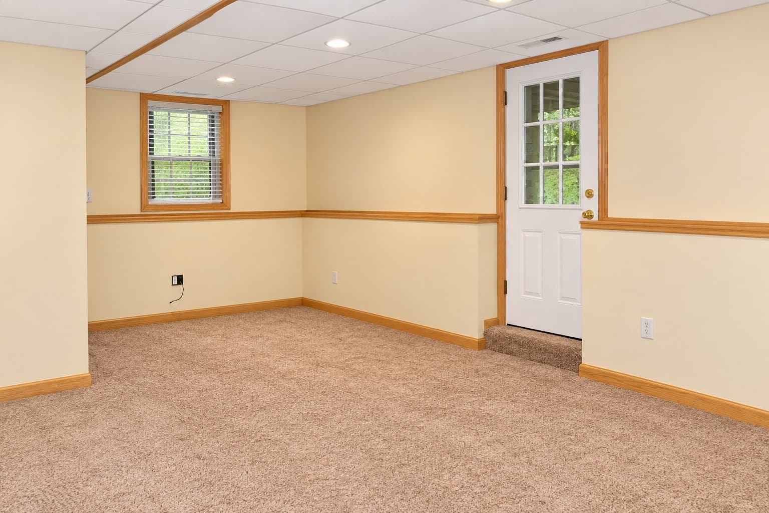 Single Family Residence at 494 Pine St, Weymouth MA 02190, Weymouth, photo 16 of 21