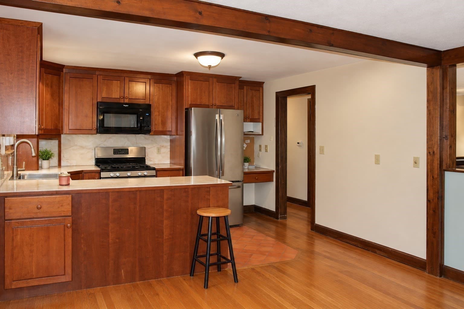 Single Family Residence at 494 Pine St, Weymouth MA 02190, Weymouth, photo 9 of 21