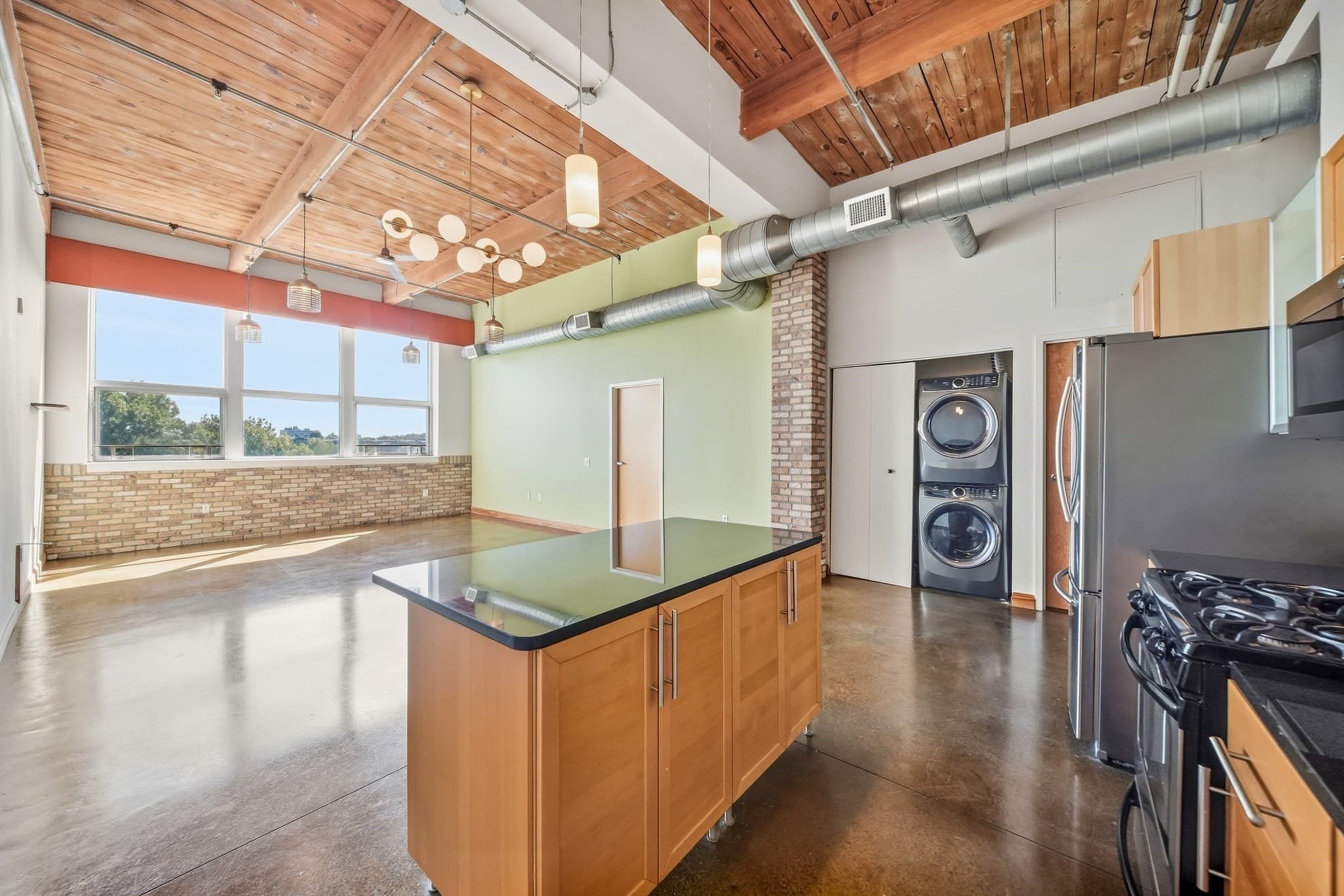Condominium at 120 Holmes St # 312, Quincy MA 02171, Quincy, photo 6 of 27